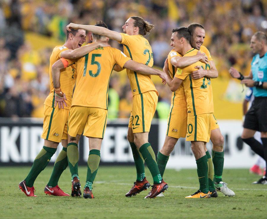 篮球CBA官方公布比赛精彩瞬间