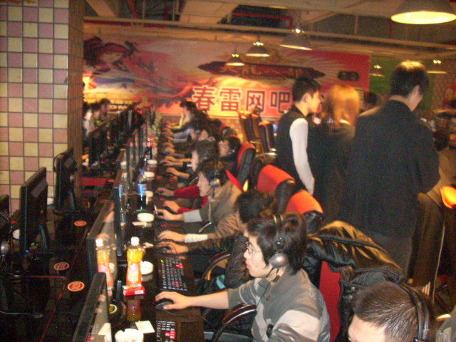 Meteor ：队伍心态不太稳定，保持冷静去打会更好